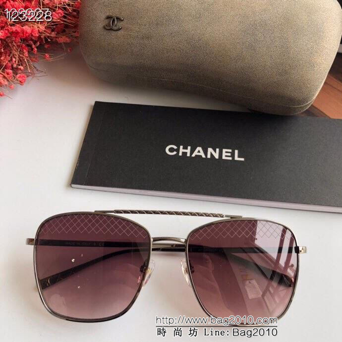 CHANEL香奈兒 4256 2019新款 清新自然系列 女款太陽鏡  lly1379